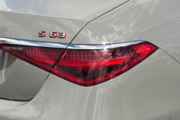 Mercedes-Benz S-Class AMG S 63 E 4MATIC Sedan 2026
