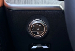 Mercedes-Benz C-Class C 300 Sedan 2026