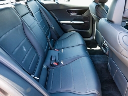 Mercedes-Benz C-Class C 300 Sedan 2025