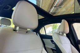 Mercedes-Benz C-Class C 300 4MATIC Sedan 2026