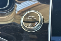 Mercedes-Benz C-Class C 300 4MATIC Sedan 2026