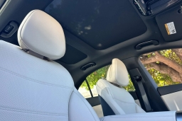 Mercedes-Benz C-Class C 300 4MATIC Sedan 2026