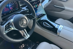 Mercedes-Benz C-Class C 300 4MATIC Sedan 2026