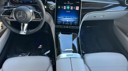 Mercedes-Benz C-Class C 300 4MATIC Sedan 2026