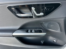 Mercedes-Benz C-Class C 300 4MATIC Sedan 2026
