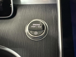 Mercedes-Benz C-Class C 300 4MATIC Sedan 2026