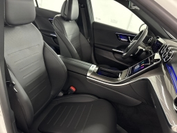 Mercedes-Benz C-Class C 300 4MATIC Sedan 2026