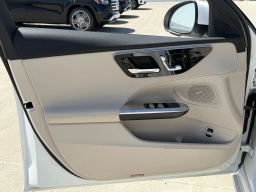 Mercedes-Benz C-Class C 300 4MATIC Sedan 2026