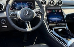Mercedes-Benz C-Class C 300 4MATIC Sedan 2026