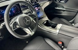 Mercedes-Benz C-Class C 300 4MATIC Sedan 2026
