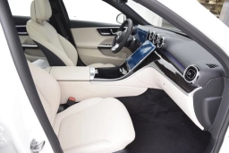 Mercedes-Benz C-Class C 300 4MATIC Sedan 2026