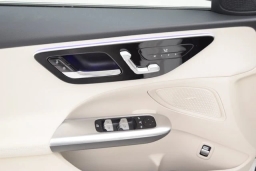 Mercedes-Benz C-Class C 300 4MATIC Sedan 2026
