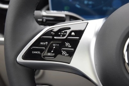 Mercedes-Benz C-Class C 300 4MATIC Sedan 2026