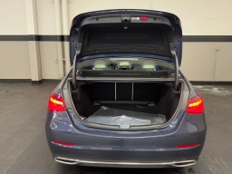 Mercedes-Benz C-Class C 300 4MATIC Sedan 2026