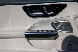 Mercedes-Benz C-Class C 300 4MATIC Sedan 2025