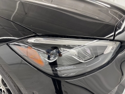 Mercedes-Benz C-Class C 300 4MATIC Sedan 2026