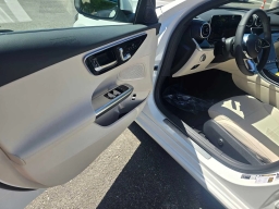 Mercedes-Benz C-Class C 300 4MATIC Sedan 2026