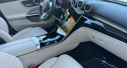 Mercedes-Benz C-Class C 300 4MATIC Sedan 2026