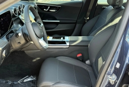 Mercedes-Benz C-Class C 300 4MATIC Sedan 2026