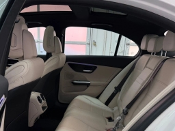 Mercedes-Benz C-Class C 300 4MATIC Sedan 2026