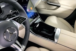 Mercedes-Benz C-Class C 300 4MATIC Sedan 2026