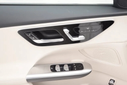 Mercedes-Benz C-Class C 300 4MATIC Sedan 2026