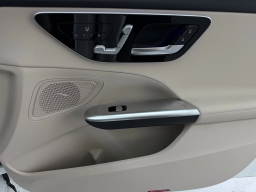 Mercedes-Benz C-Class C 300 4MATIC Sedan 2026