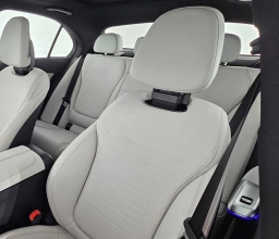 Mercedes-Benz C-Class C 300 4MATIC Sedan 2026