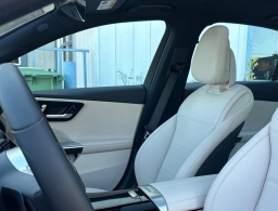 Mercedes-Benz C-Class C 300 4MATIC Sedan 2026