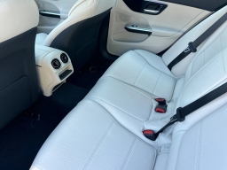 Mercedes-Benz C-Class C 300 4MATIC Sedan 2026
