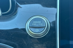 Mercedes-Benz C-Class C 300 4MATIC Sedan 2026