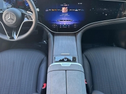 Mercedes-Benz EQS EQS 450 4MATIC Sedan 2026
