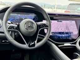 Mercedes-Benz EQS EQS 450 4MATIC Sedan 2026