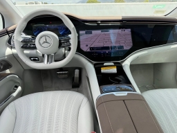 Mercedes-Benz EQS EQS 450 4MATIC Sedan 2026