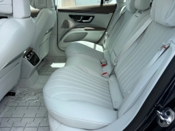 Mercedes-Benz EQS EQS 450 4MATIC Sedan 2026