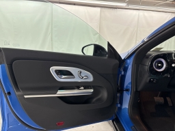 Mercedes-Benz CLA CLA 350 4MATIC Sedan 2026