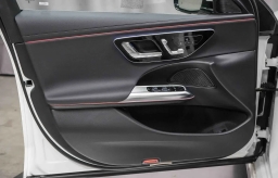Mercedes-Benz E-Class E 350 4MATIC Sedan 2026