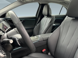 Mercedes-Benz E-Class E 350 4MATIC Sedan 2025