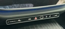 Mercedes-Benz E-Class E 350 4MATIC Sedan 2025