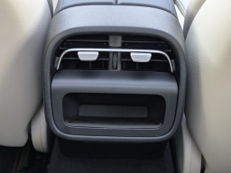 Mercedes-Benz E-Class E 350 4MATIC Sedan 2026
