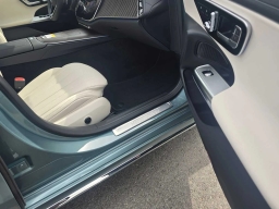 Mercedes-Benz E-Class E 350 4MATIC Sedan 2026