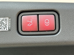 Mercedes-Benz E-Class E 450 4MATIC Sedan 2026