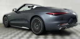 Mercedes-Benz SL Maybach SL 680 Monogram Series Roadster 2026