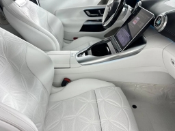 Mercedes-Benz SL Maybach SL 680 Monogram Series Roadster 2026