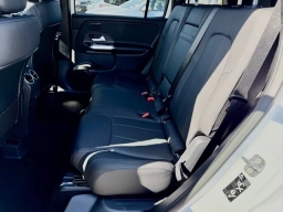 Mercedes-Benz GLB GLB 250 SUV 2026