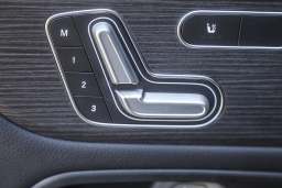 Mercedes-Benz GLB GLB 250 SUV 2026