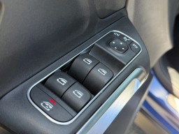 Mercedes-Benz GLB GLB 250 SUV 2026