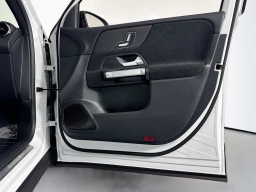 Mercedes-Benz GLB GLB 250 SUV 2026
