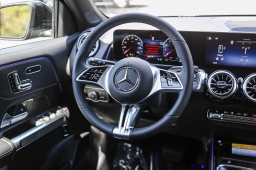 Mercedes-Benz GLB GLB 250 SUV 2026