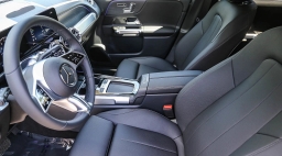 Mercedes-Benz GLB GLB 250 SUV 2026